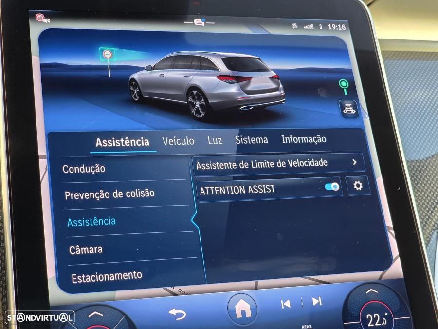 Mercedes-Benz C 300 de 4Matic T 9G-TRONIC AMG Line - 34