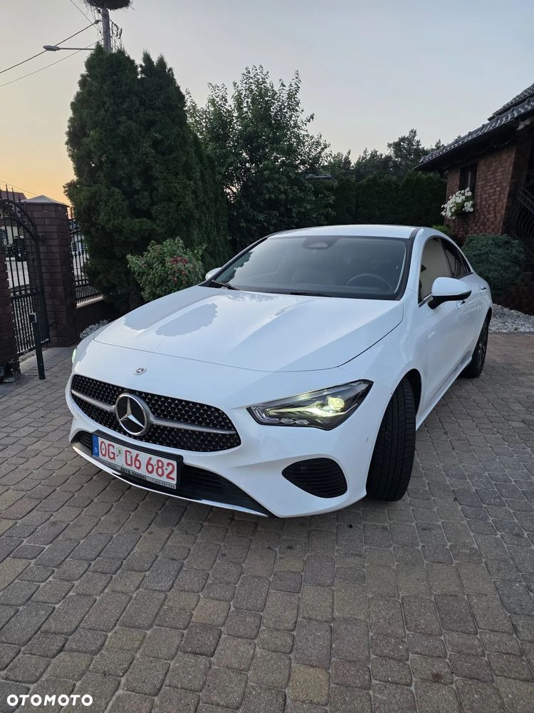 Mercedes-Benz CLA 180 d Progressive 8G-DCT - 6