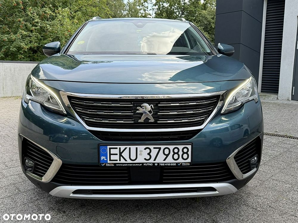 Peugeot 5008 - 8