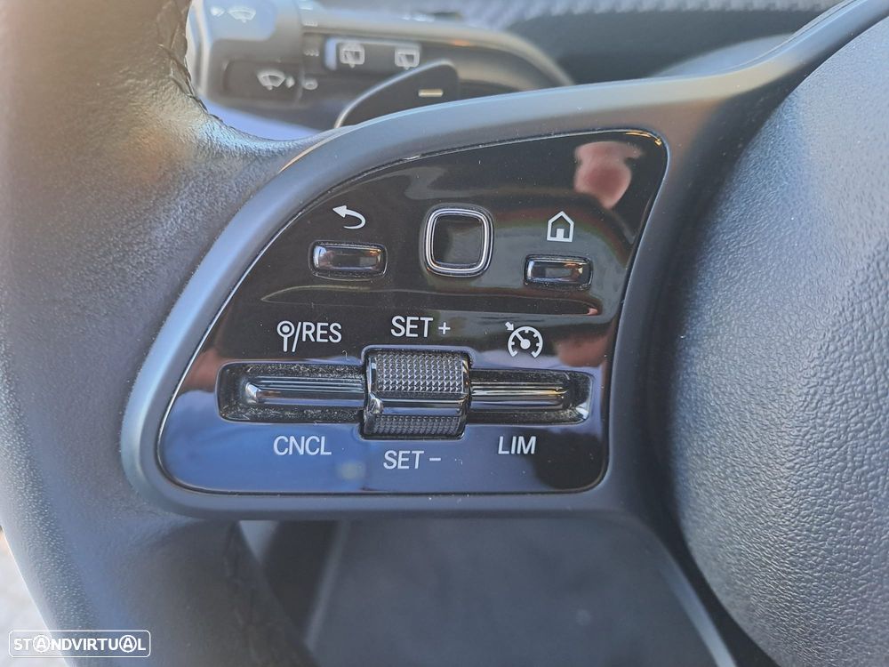 Mercedes-Benz A 250 - 23