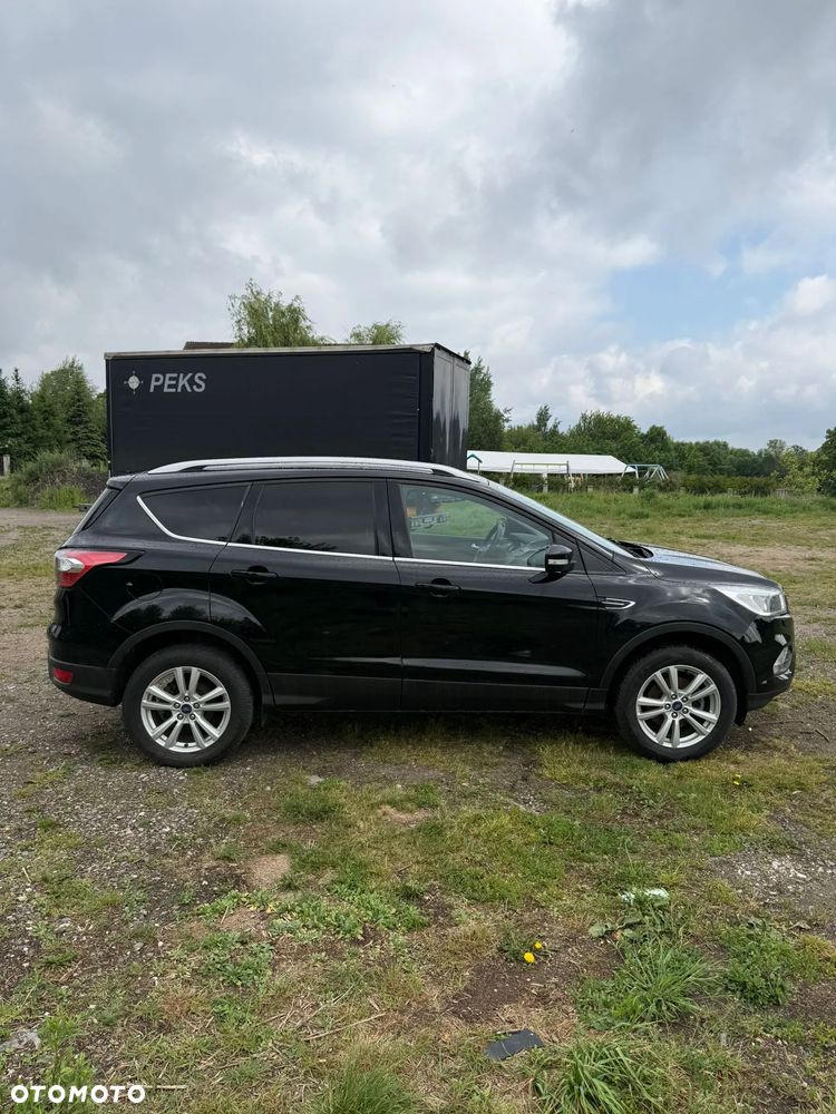 Ford Kuga 1.5 EcoBoost 2x4 Trend - 18