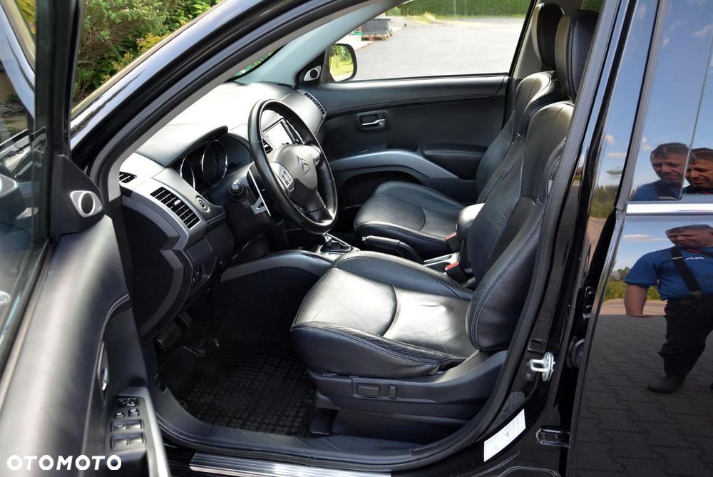 Citroën C-Crosser FAP DCS Exclusive - 17