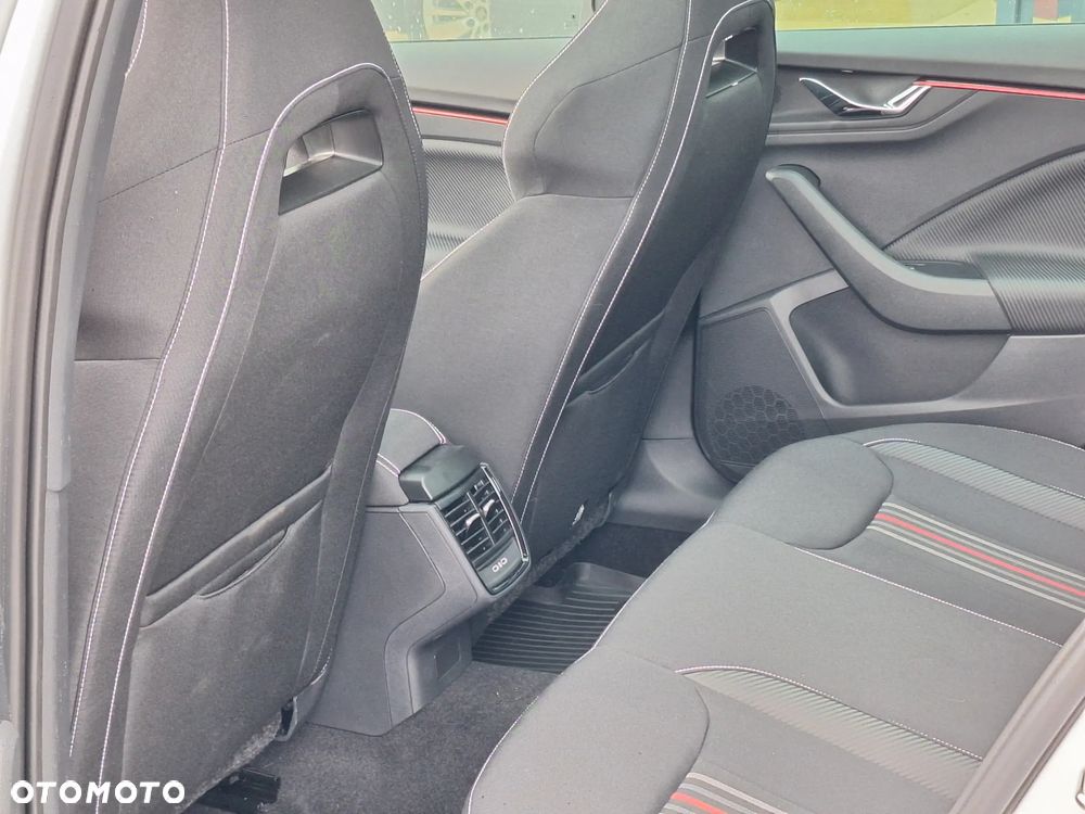 Skoda Kamiq 1.5 TSI Monte Carlo DSG - 16