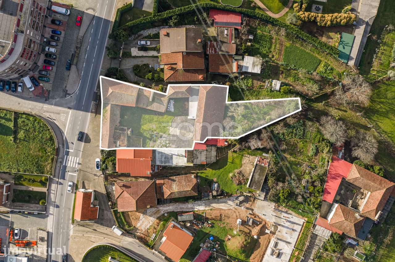Moradia na Trofa com 1.866 m2 Terreno e 684 m² área de Construção - Grande imagem: 3/44