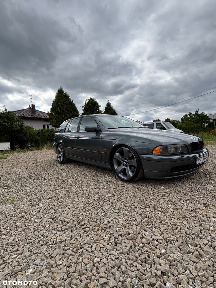 BMW Seria 5 - 2