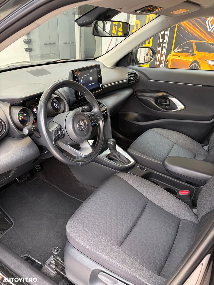 Toyota Yaris Cross 1.5 VVT-i Business Edition - 12
