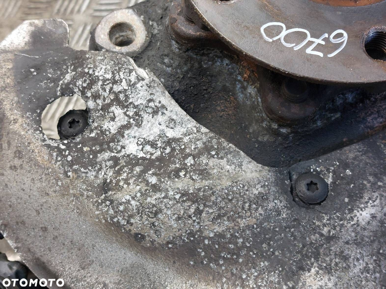 PIASTA ZWROTNICA LEWY PRZÓD AUDI A4 B8 1.8 TFSI - 5