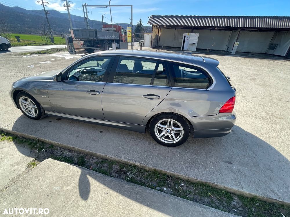 BMW Seria 3 320d - 3