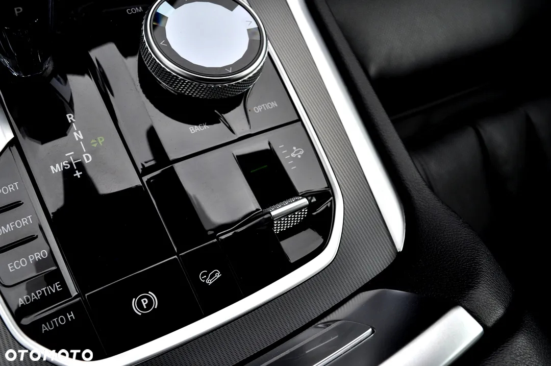 BMW X6 xDrive30d - 29