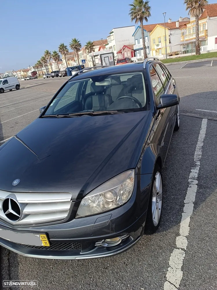 Mercedes-Benz 220 - 3