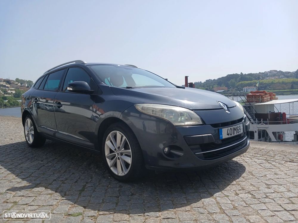 Renault Mégane Sport Tourer 1.5 dCi Dynamique S - 1