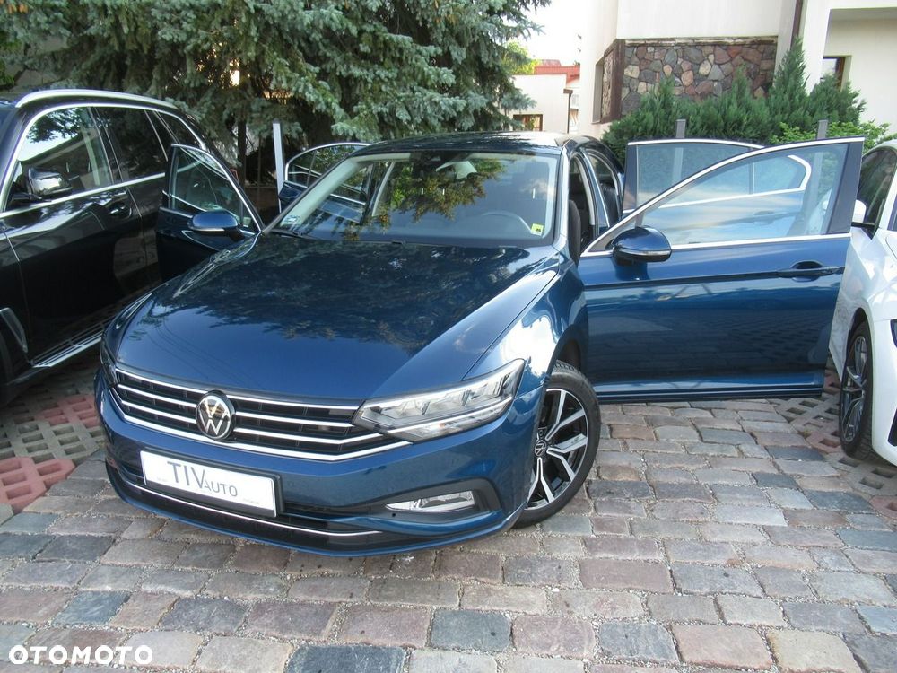 Volkswagen Passat - 37