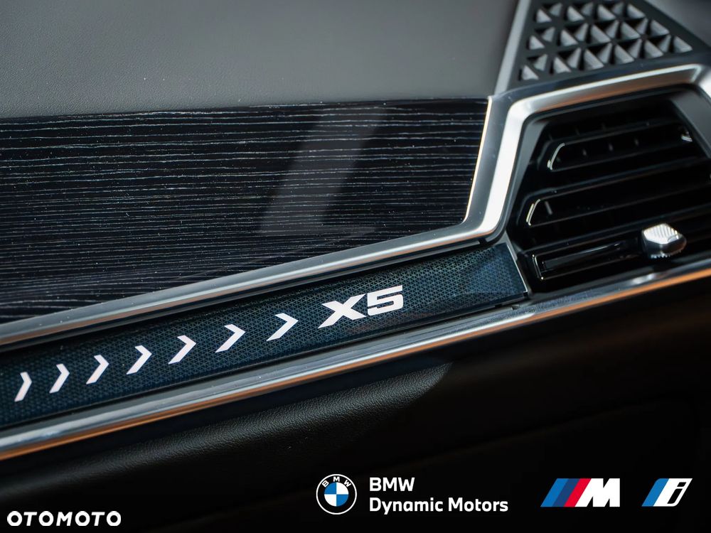 BMW X5 xDrive30d - 33
