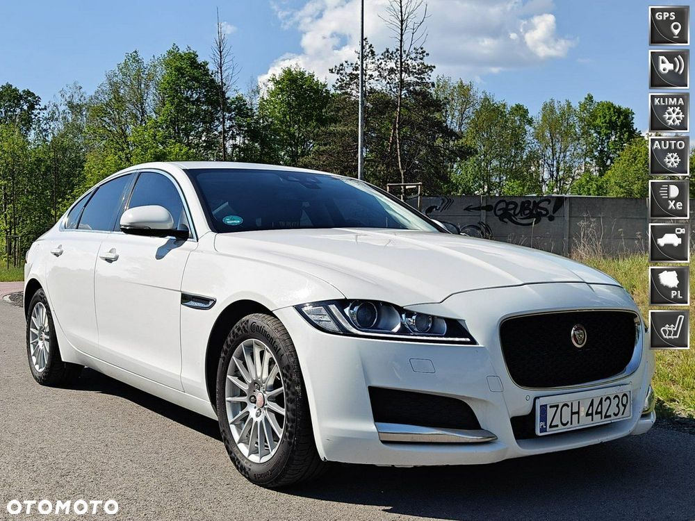 Jaguar XF - 1
