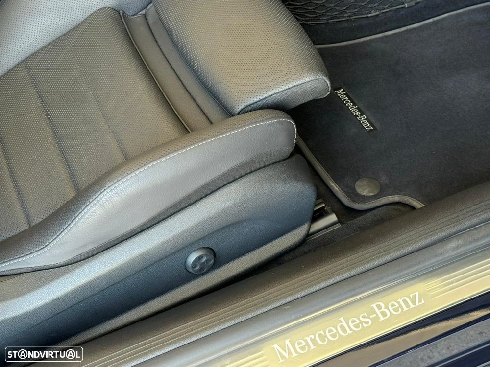 Mercedes-Benz E 220 d AMG Line - 36