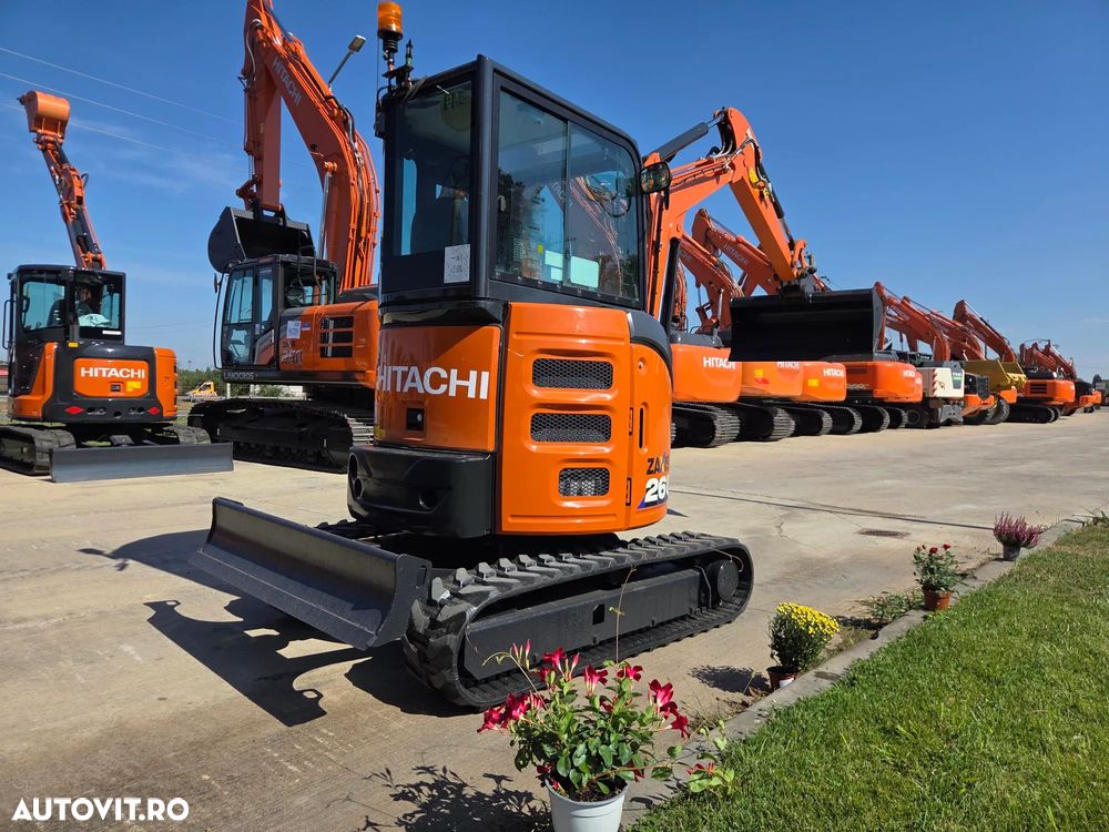 Hitachi ZX26U-6, 2024, 939 ore, Masa operationala 2,74tone, CUPLA RAPIDA mecanica+cupa ingusta+cupa lata+cupa taluz neinclinabila, LAMA NIVELARE, inst picon pe brate, fara aer conditionat, latime 1,2m, ridica 1,6 tone, JAPONIA, leasing-PROMOTIE 31.900Eur+Tva - 22