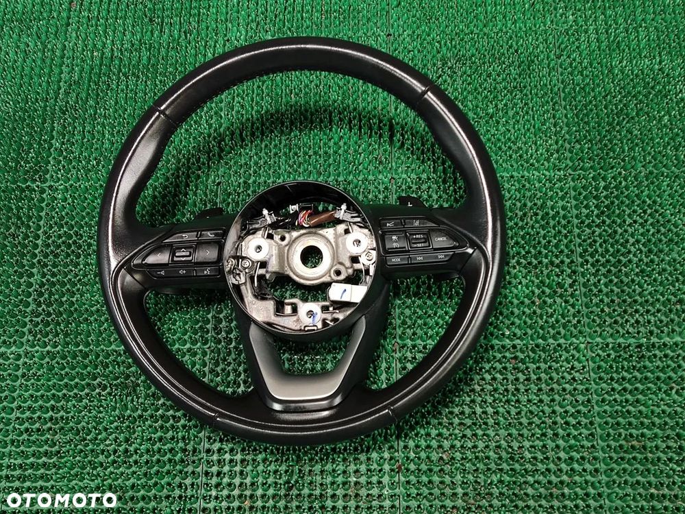 TOYOTA YARIS 19-24r Kierownica Skórzana - 21