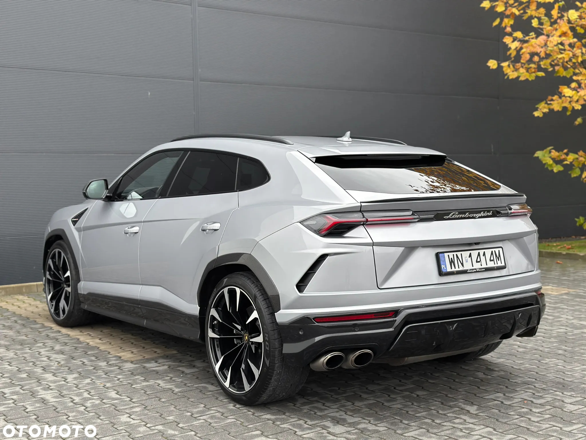 Lamborghini Urus - 4