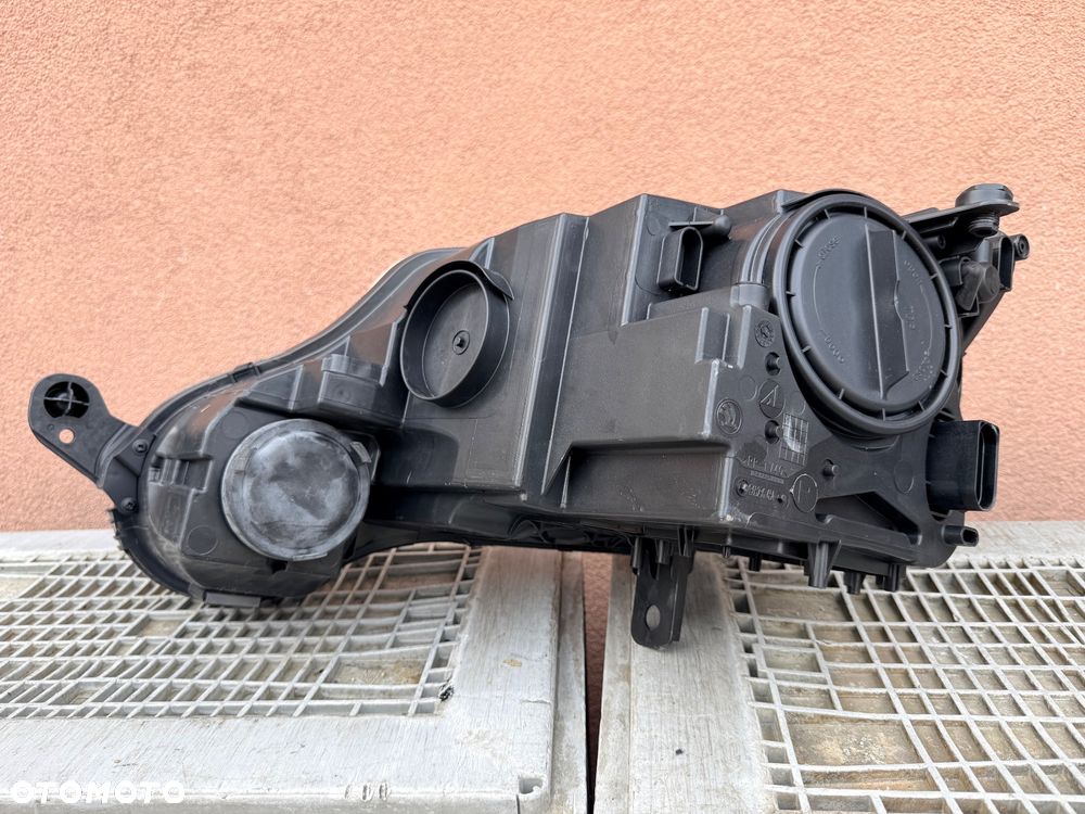 Lampa przednia SKODA YETI ZWYKŁA PRAWA EUROPA ORYGINALNA AL - 3