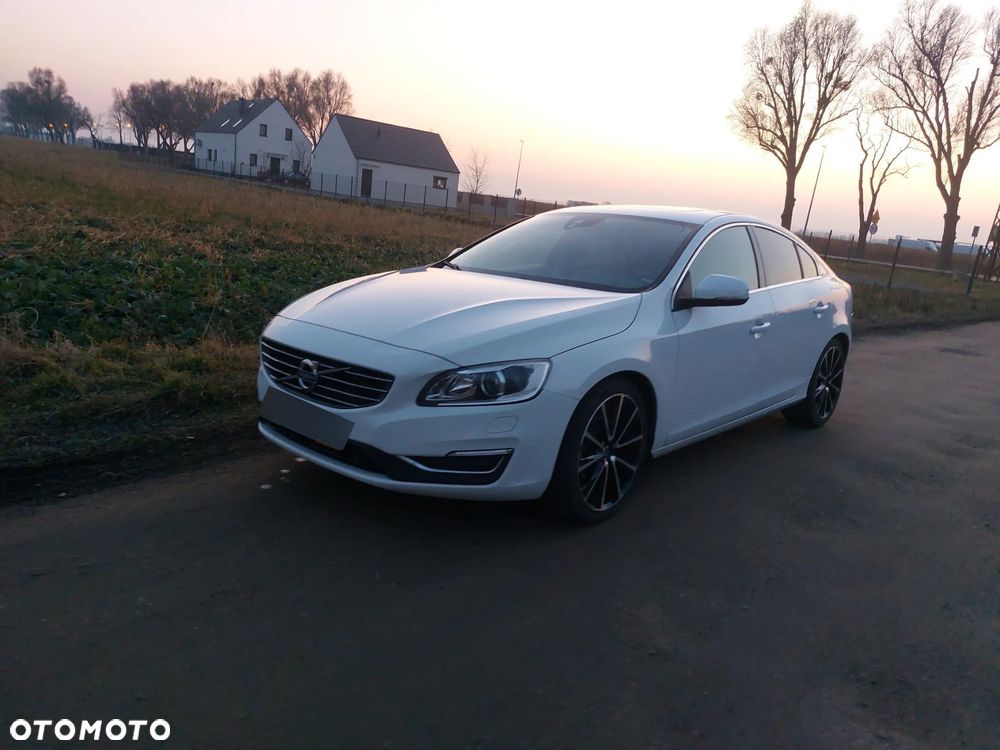 Volvo S60 D4 Drive-E R-Design Momentum - 7