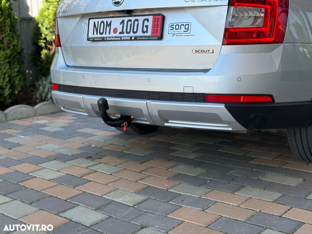 Skoda Octavia 2.0 TDI (Green tec) 4x4 Scout - 12