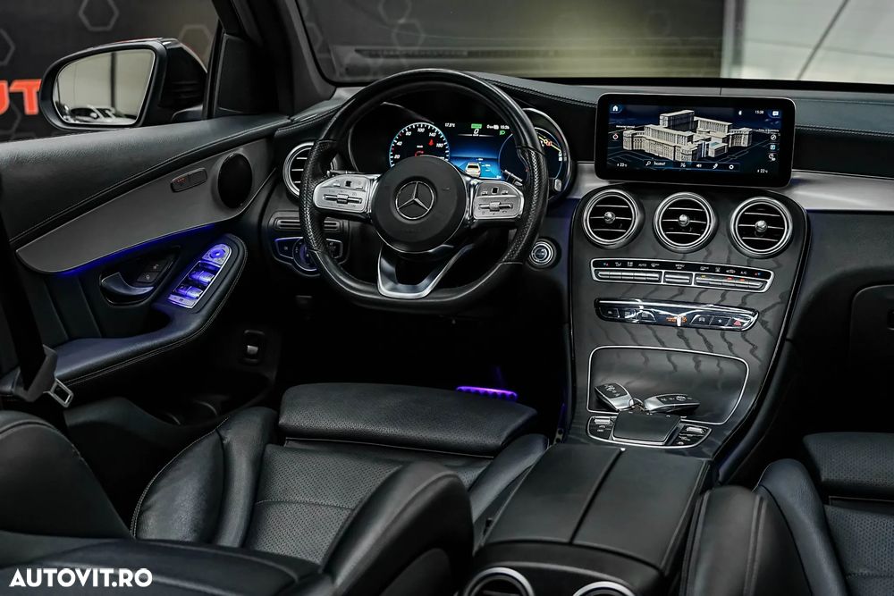 Mercedes-Benz GLC 300 de 4Matic 9G-TRONIC AMG Line - 7