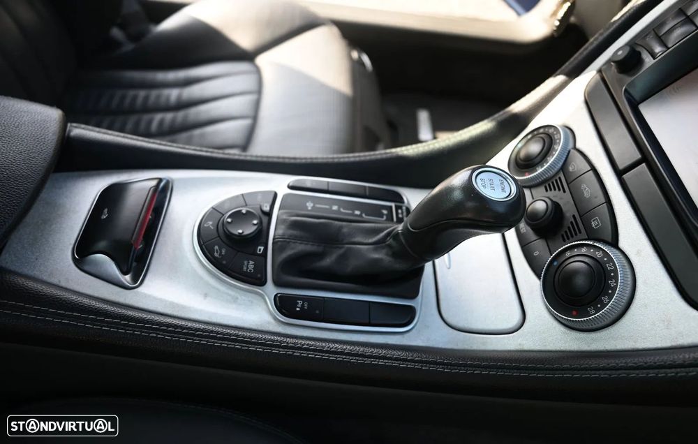 Mercedes-Benz SL 55 AMG Auto - 16
