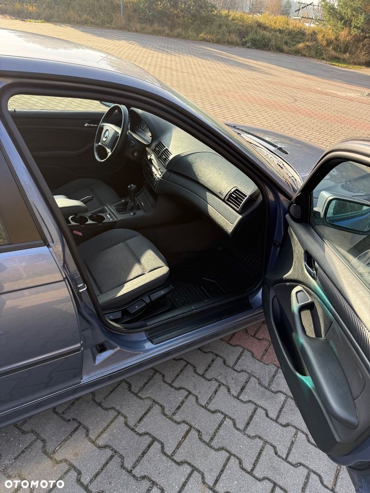 BMW Seria 3 316i - 13