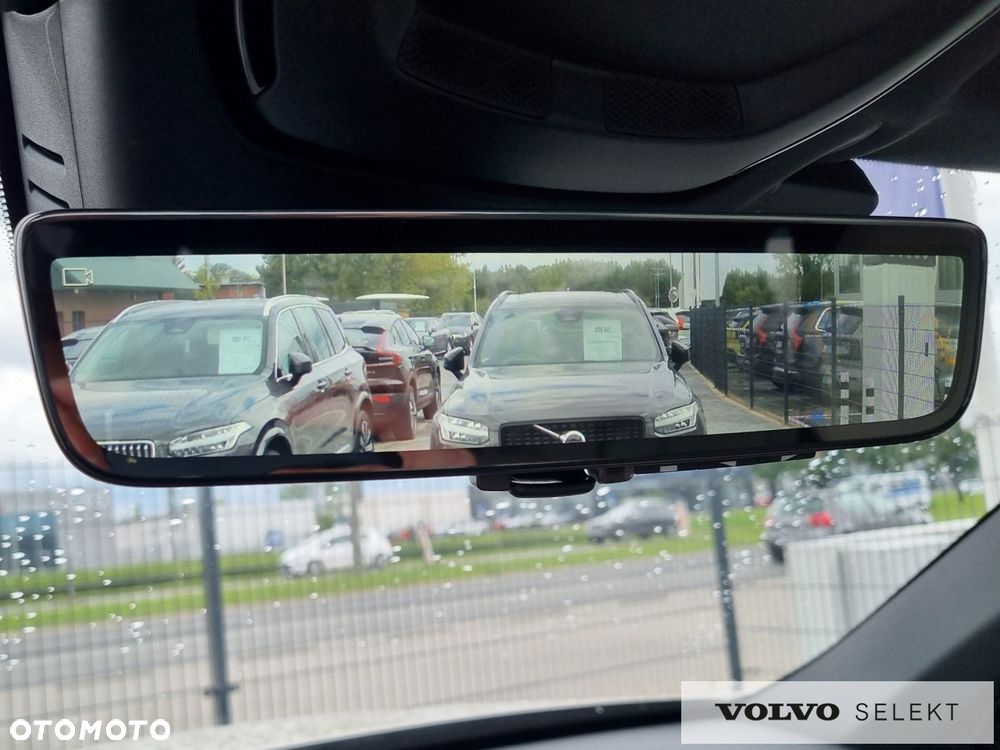 Volvo XC 90 - 38