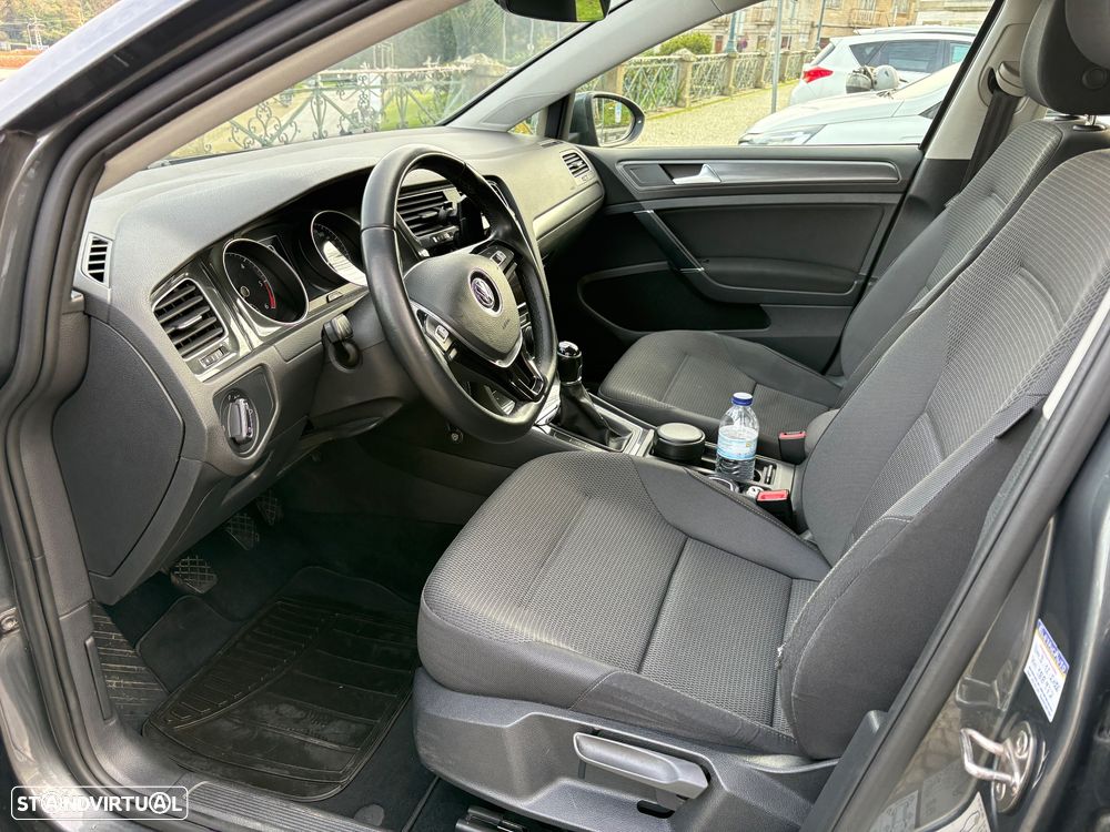 VW Golf 1.6 TDI R-Line - 4