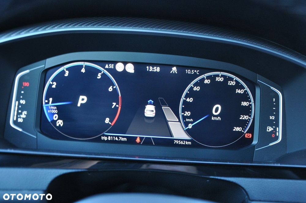 Volkswagen Arteon 2.0 TSI DSG R-Line - 29