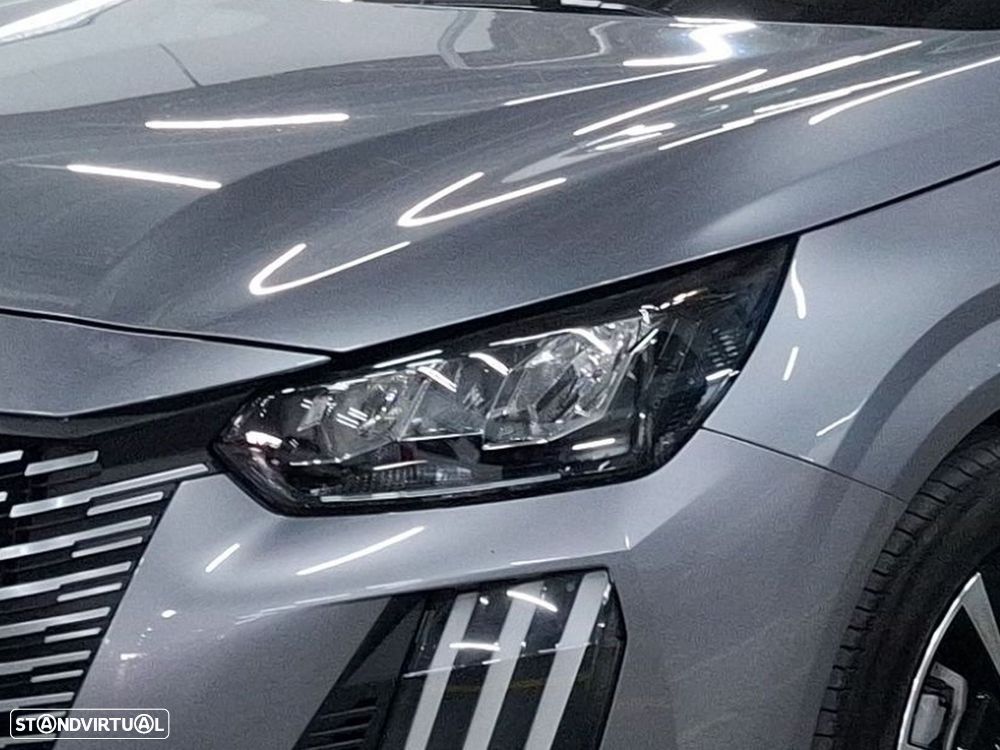 Peugeot 208 1.2 Hybrid Allure e-DCS6 - 3