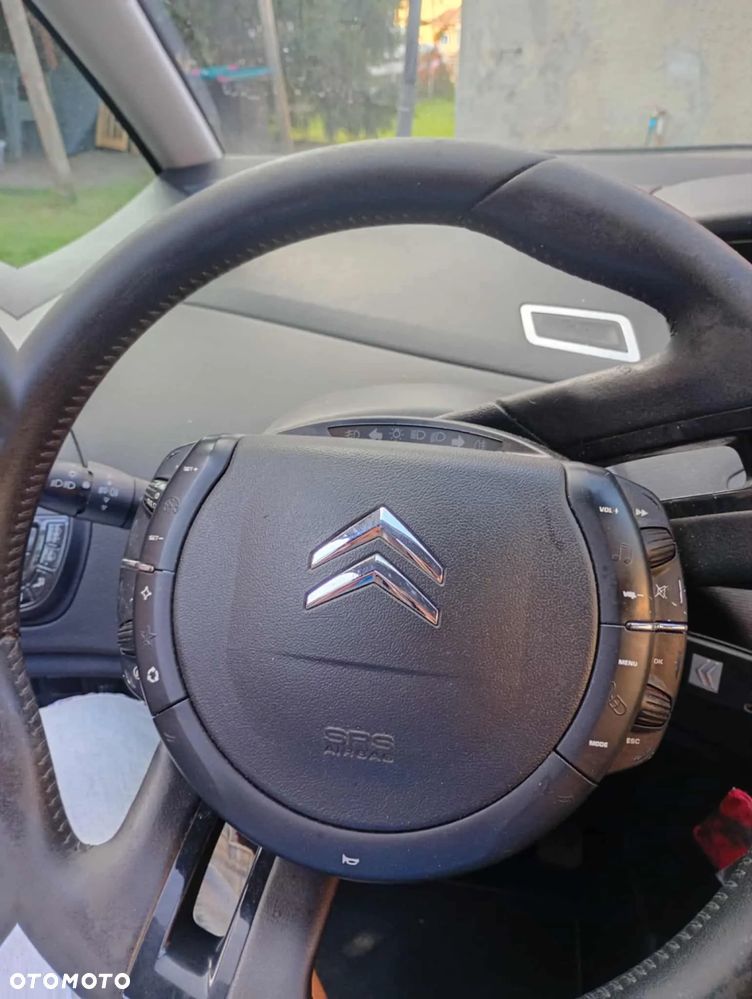 Citroën C4 Picasso - 6