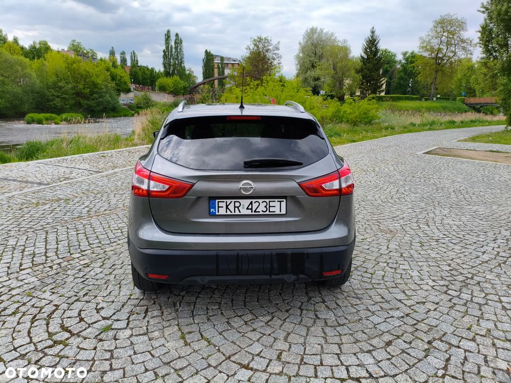 Nissan Qashqai 1.5 dCi Tekna - 11