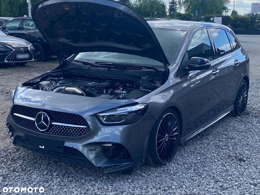 Mercedes-Benz Klasa B 220 4-Matic AMG Line 7G-DCT - 13