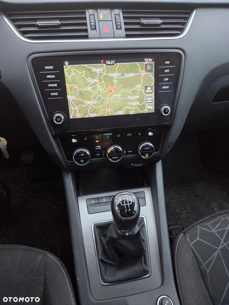 Skoda Octavia 1.6 TDI Clever - 4