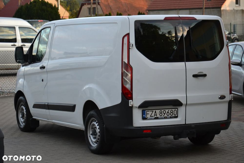 Ford Transit Custom - 14