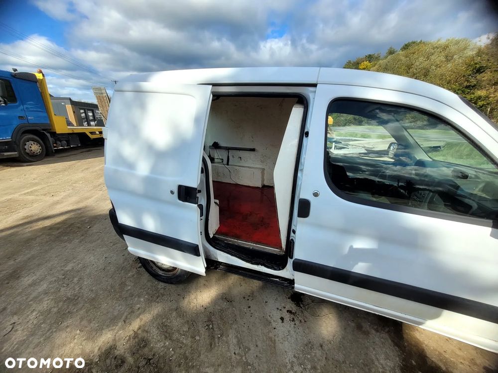 Peugeot Partner 2.0 HDi XT - 9