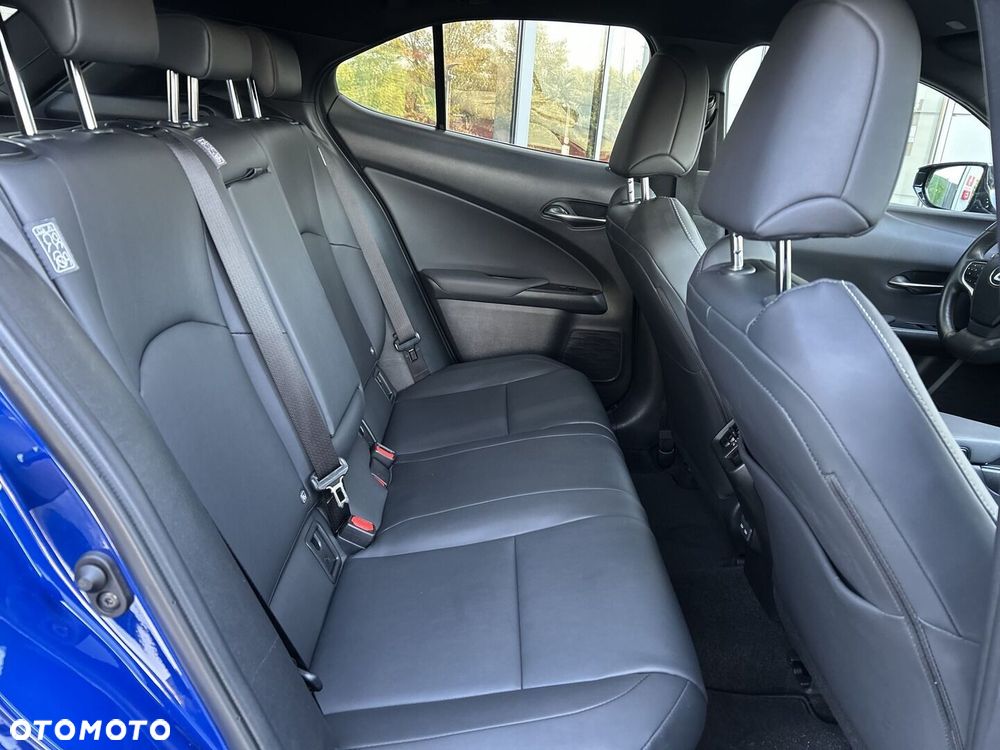 Lexus UX 250h GPF F Sport Design 2WD - 23