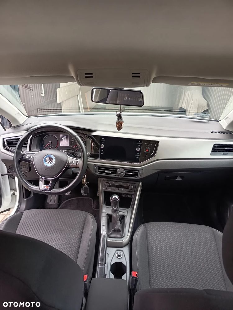 Volkswagen Polo 1.6 TDI SCR Comfortline - 18