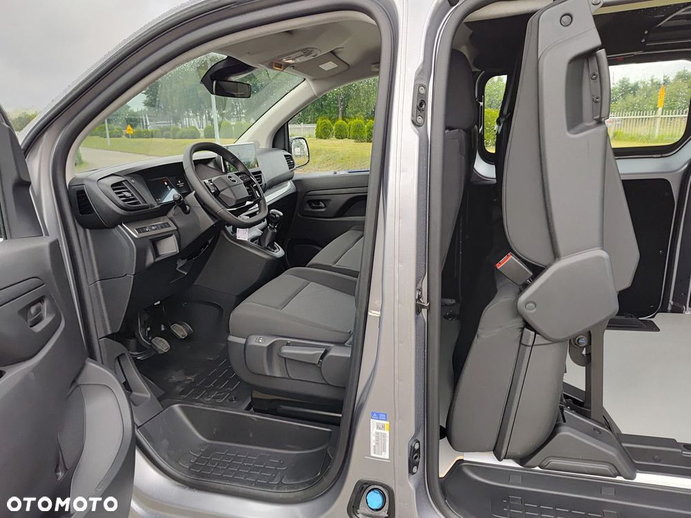 Opel Vivaro Nowy Vivaro Furgon Brygadowy Flex Extra Long 2.2d 150 KM MT6 - 20