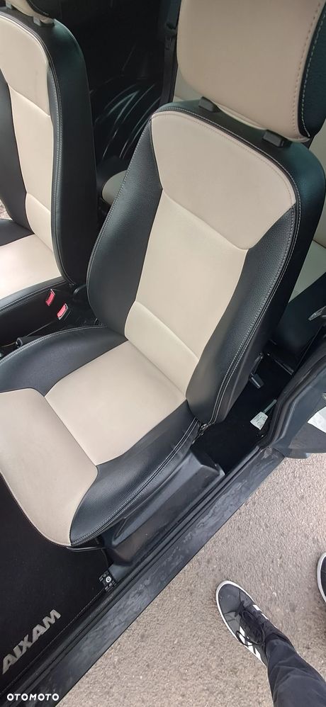 Aixam Crossover - 22