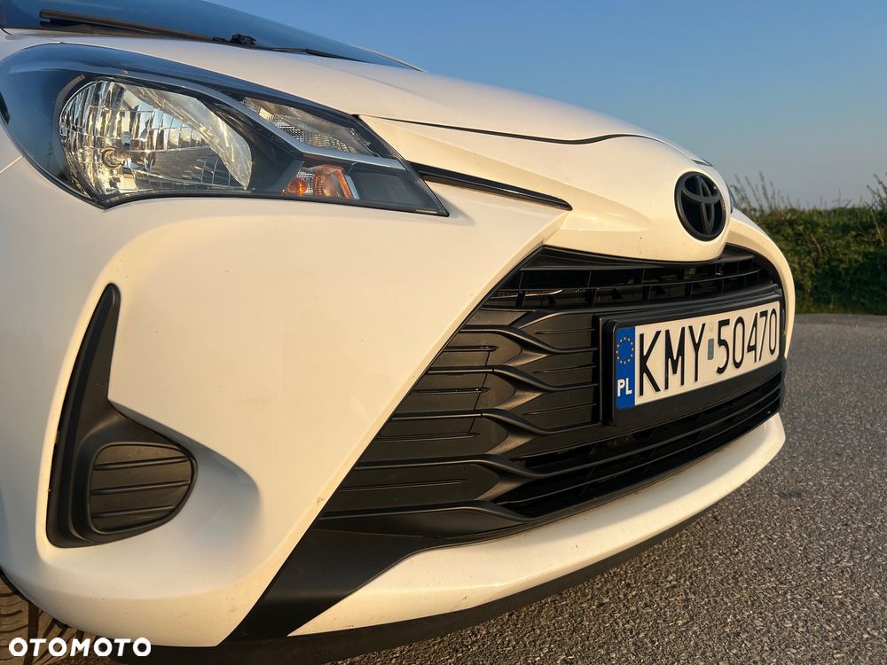 Toyota Yaris - 6