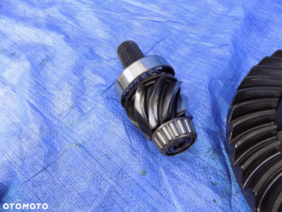 dyferencjał wałek ataku 39/8 3795455h4 claas arion 420 - 4