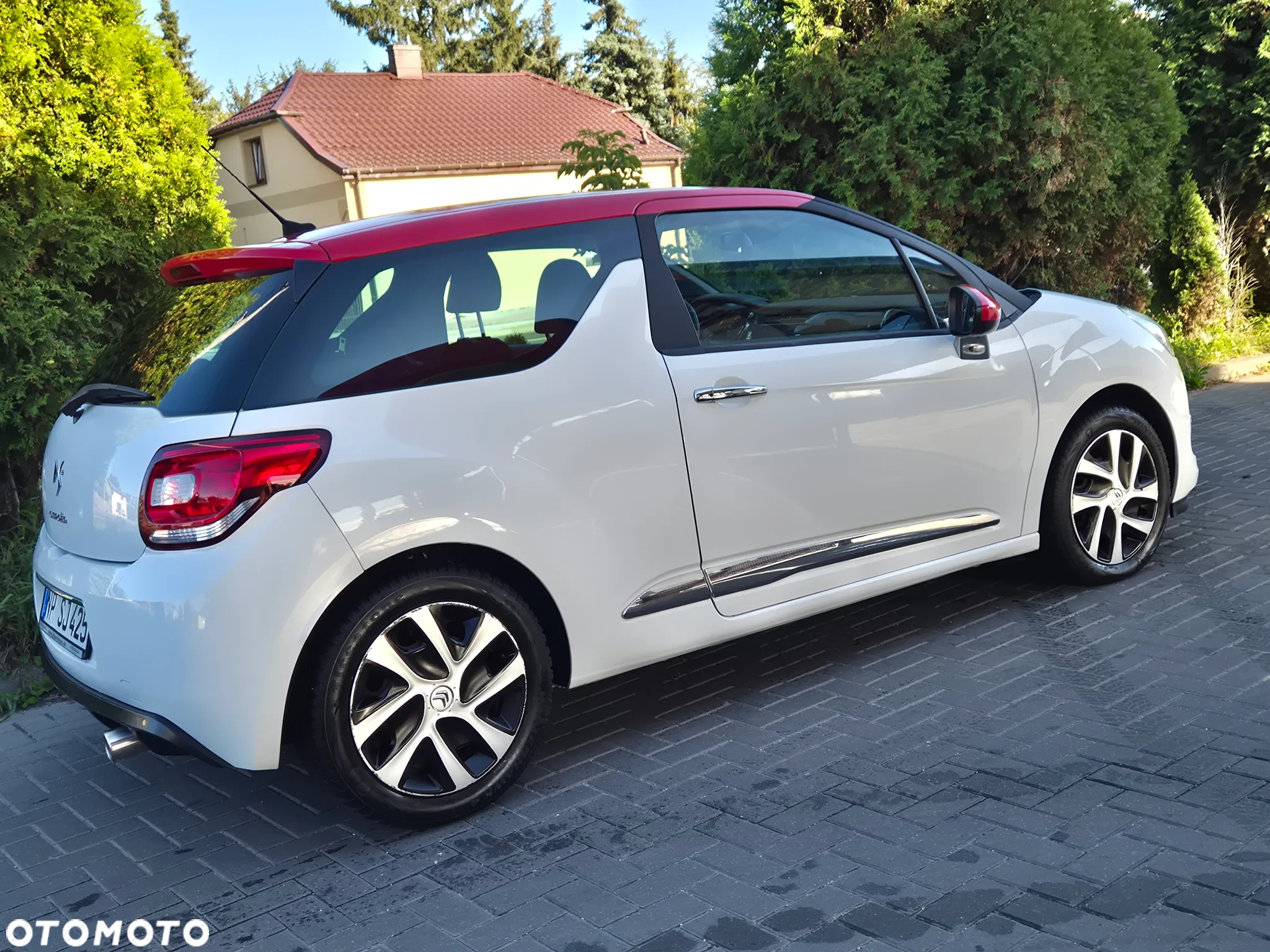 Citroën DS3 1.6 HDi SoChic - 14