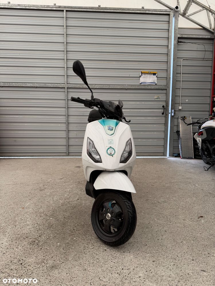 Piaggio Inny - 2