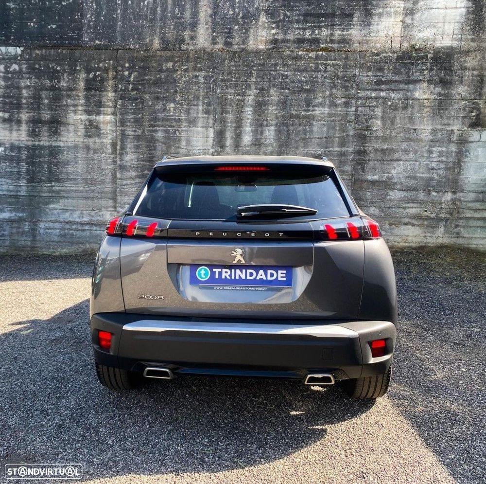 Peugeot 2008 1.2 PureTech Allure EAT8 - 7
