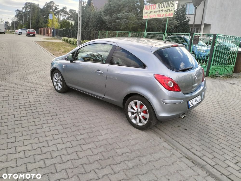 Opel Corsa 1.4 16V Active - 9