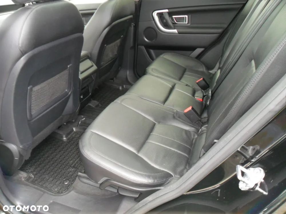 Land Rover Discovery Sport 2.0 TD4 HSE Luxury - 16