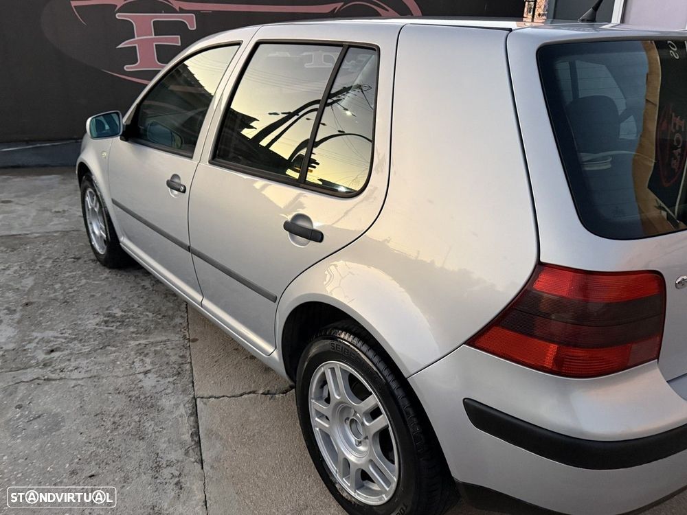 VW Golf 1.4 FSi Confortline - 17